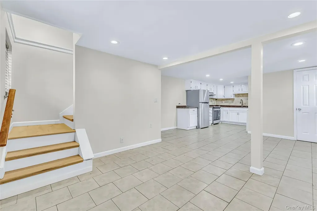 44 Somerset Road Rocky Point NY 11778