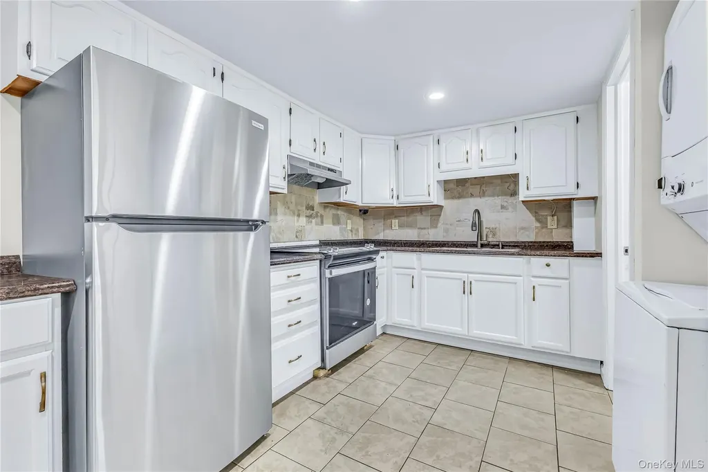 44 Somerset Road Rocky Point NY 11778