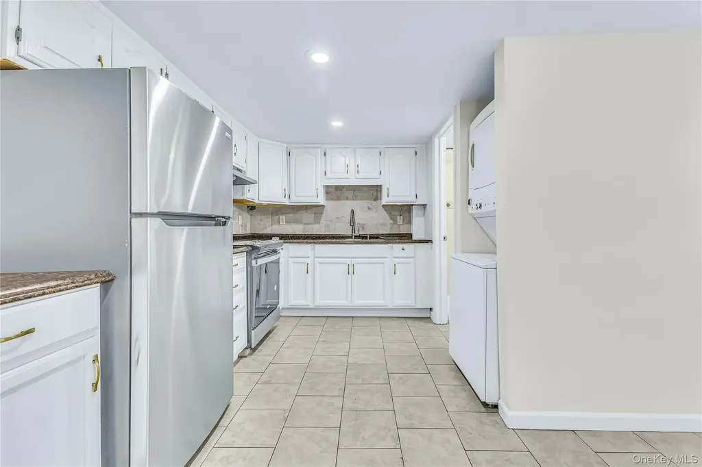 44 Somerset Road Rocky Point NY 11778