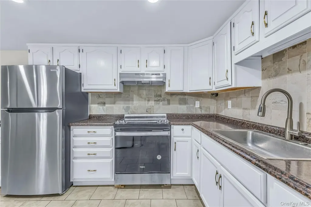 44 Somerset Road Rocky Point NY 11778