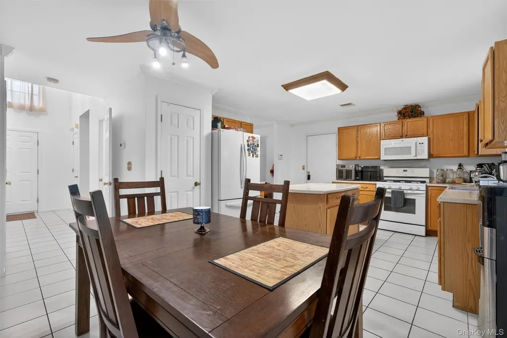 9 Silo Farm Place Middletown NY 10941