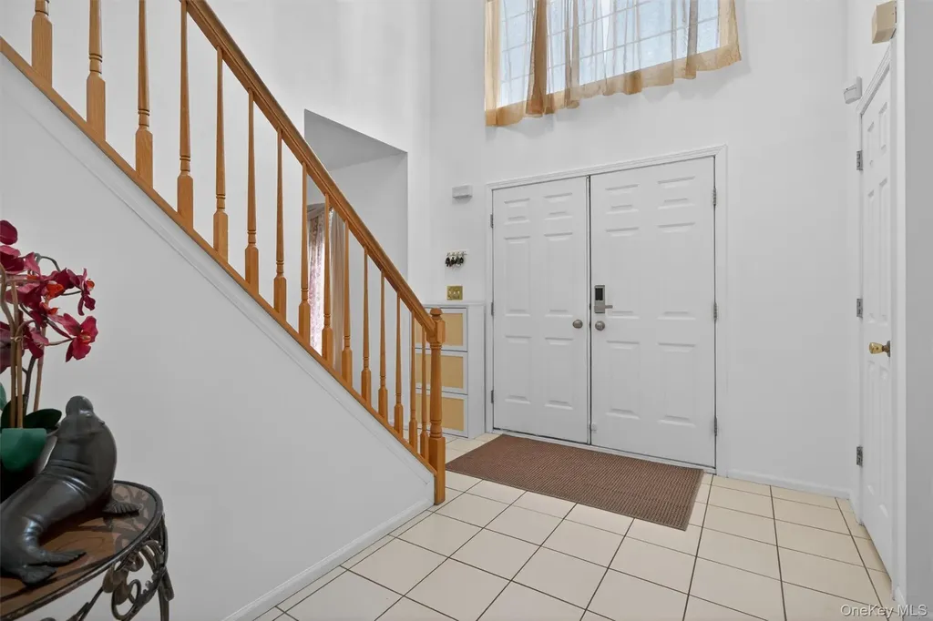 9 Silo Farm Place Middletown NY 10941