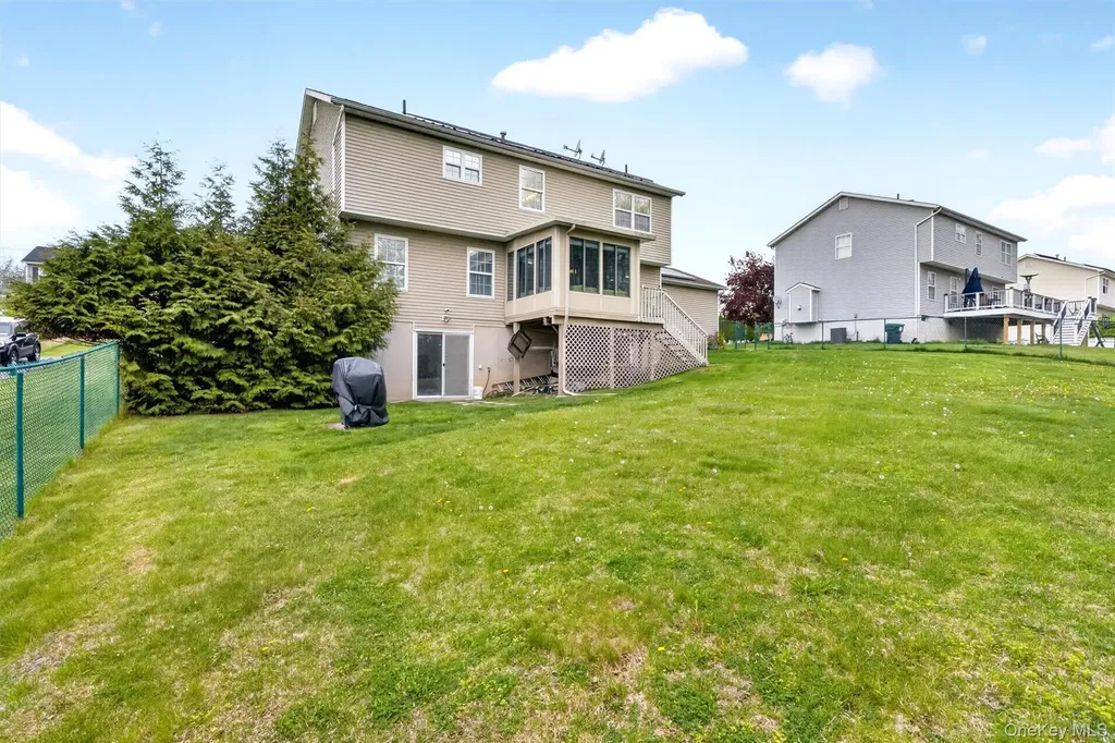9 Silo Farm Place Middletown NY 10941