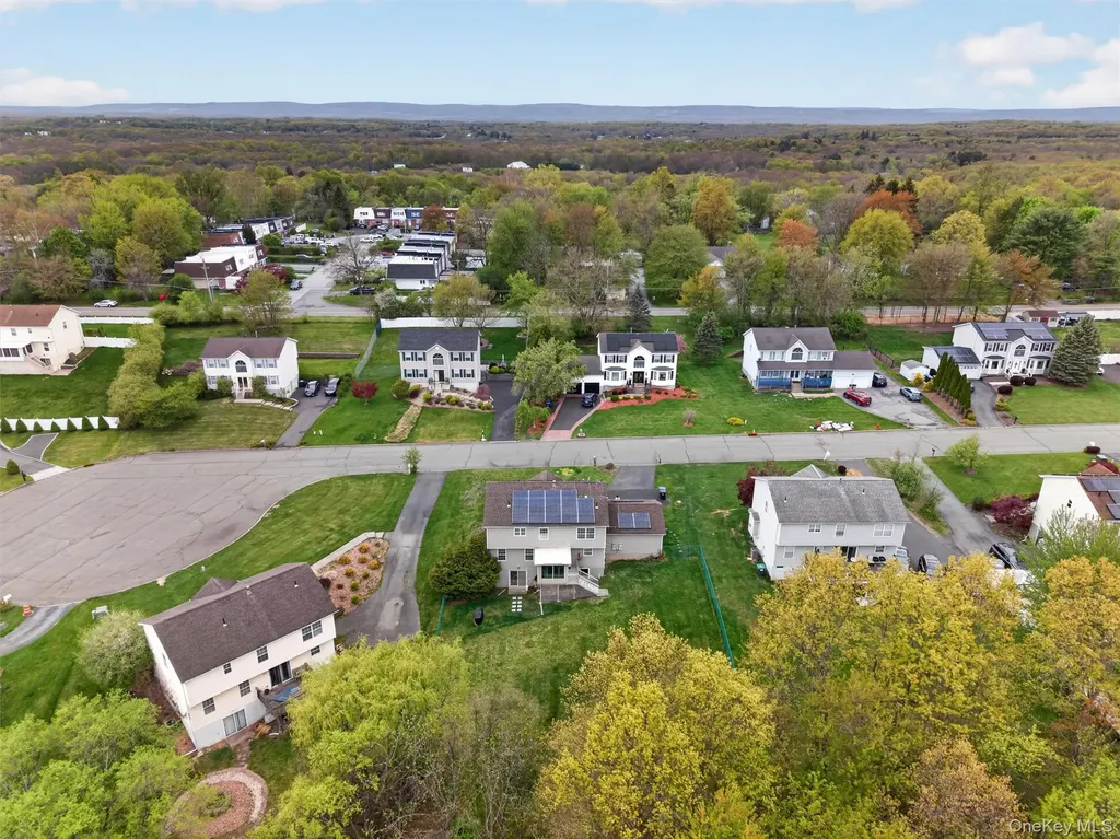 9 Silo Farm Place Middletown NY 10941