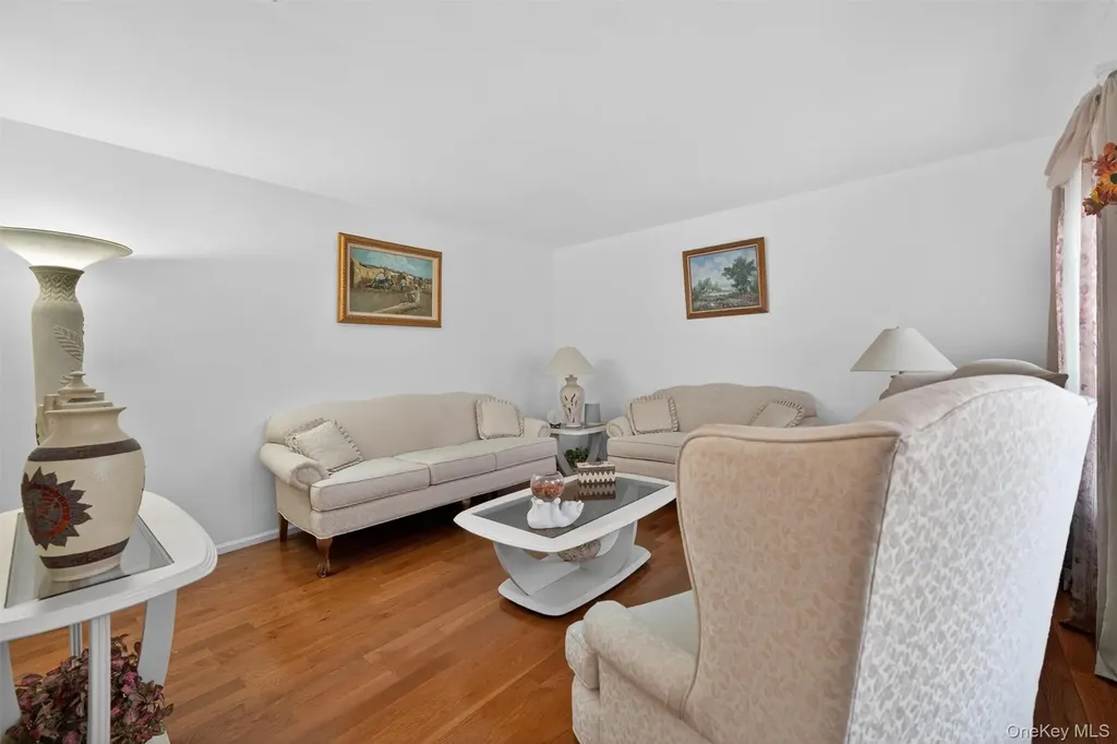 9 Silo Farm Place Middletown NY 10941