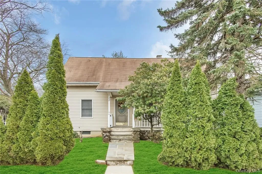 22 Pearl Avenue West Harrison NY 10604