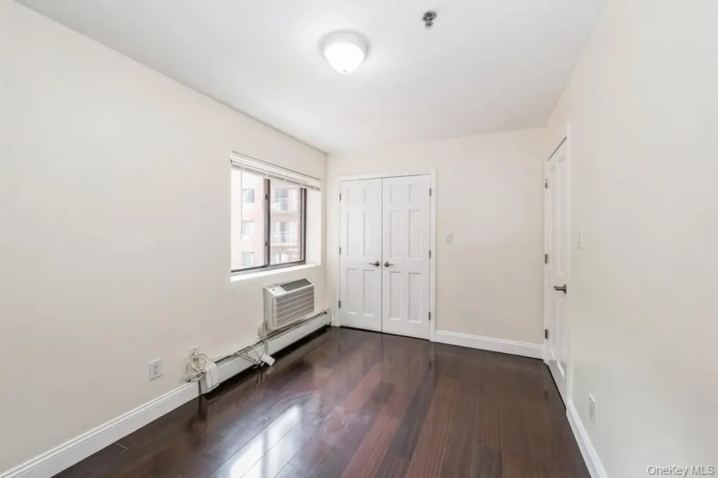 141-16 84th Drive Briarwood NY 11435