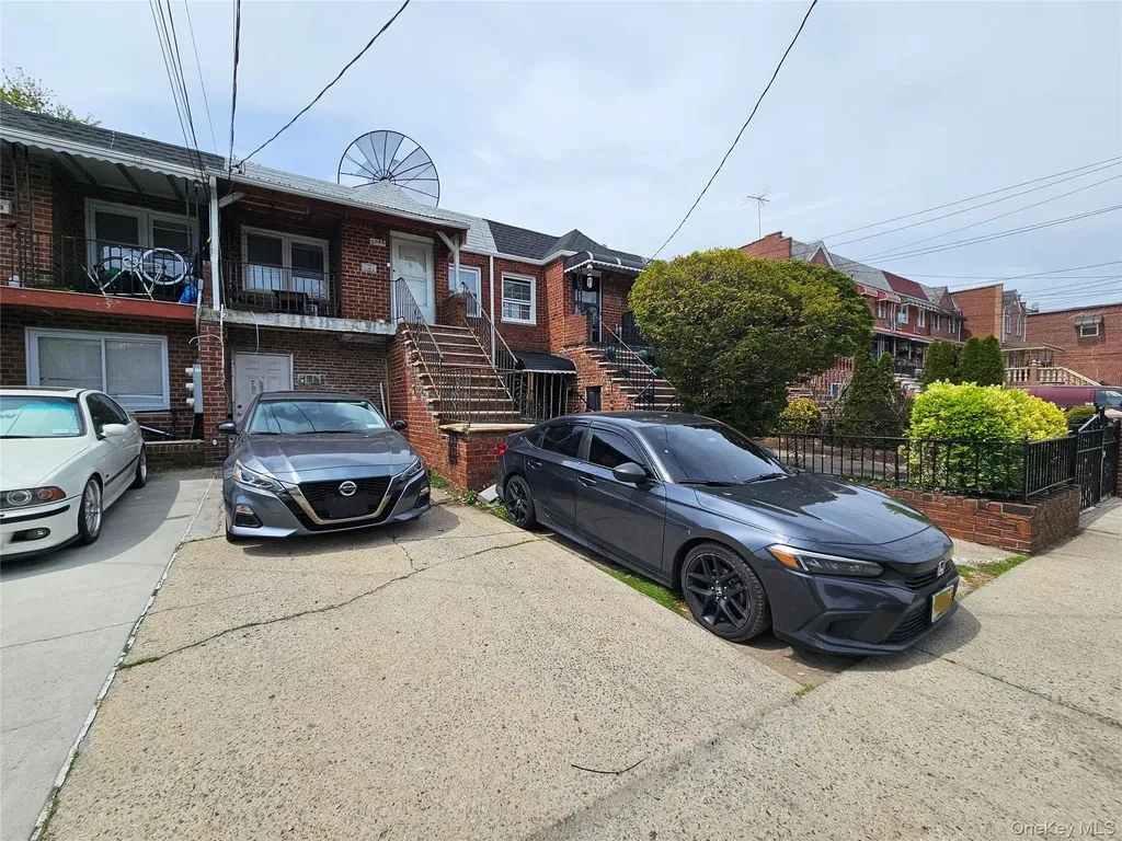 2048 E 53rd Place Brooklyn NY 11234