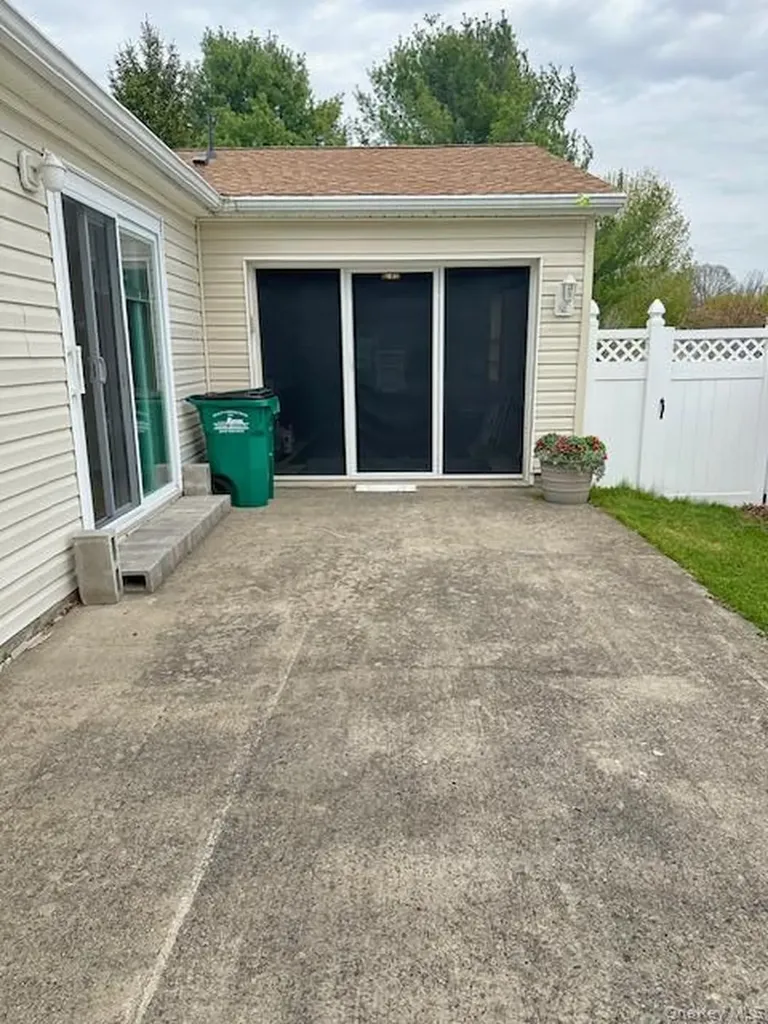 35 Gables Boulevard Poughkeepsie NY 12603