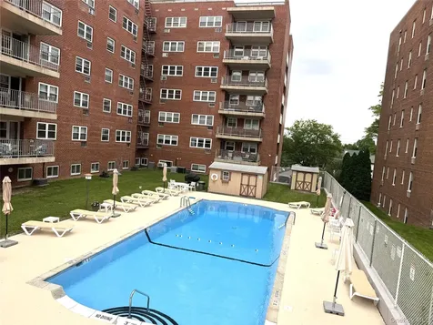 370 Westchester Avenue Port Chester NY 10573