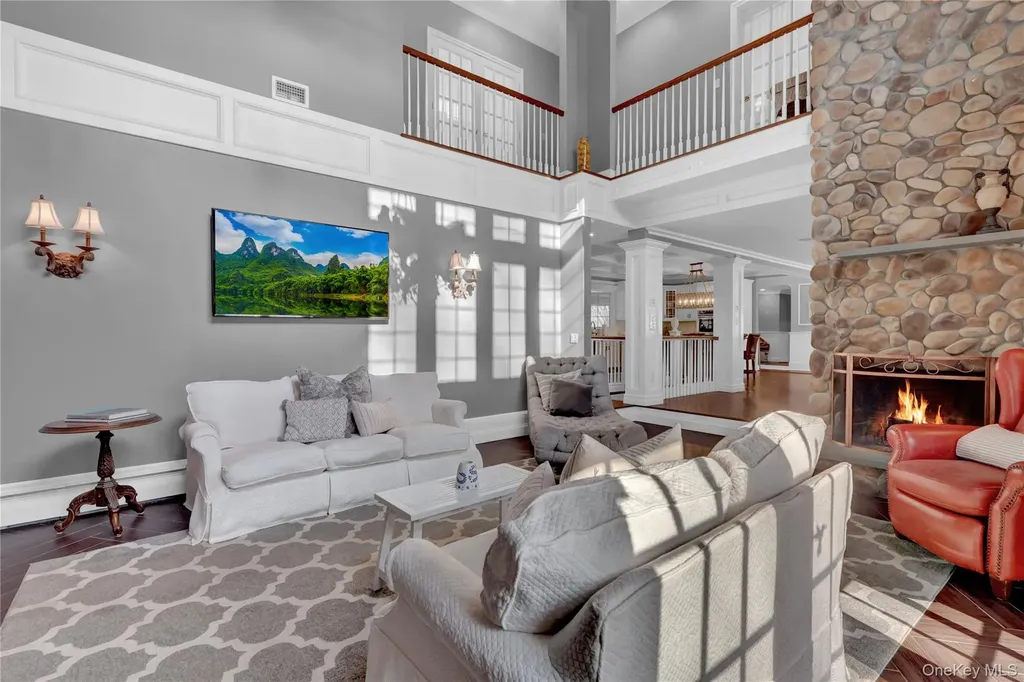8 White Birch Drive Dix Hills NY 11746
