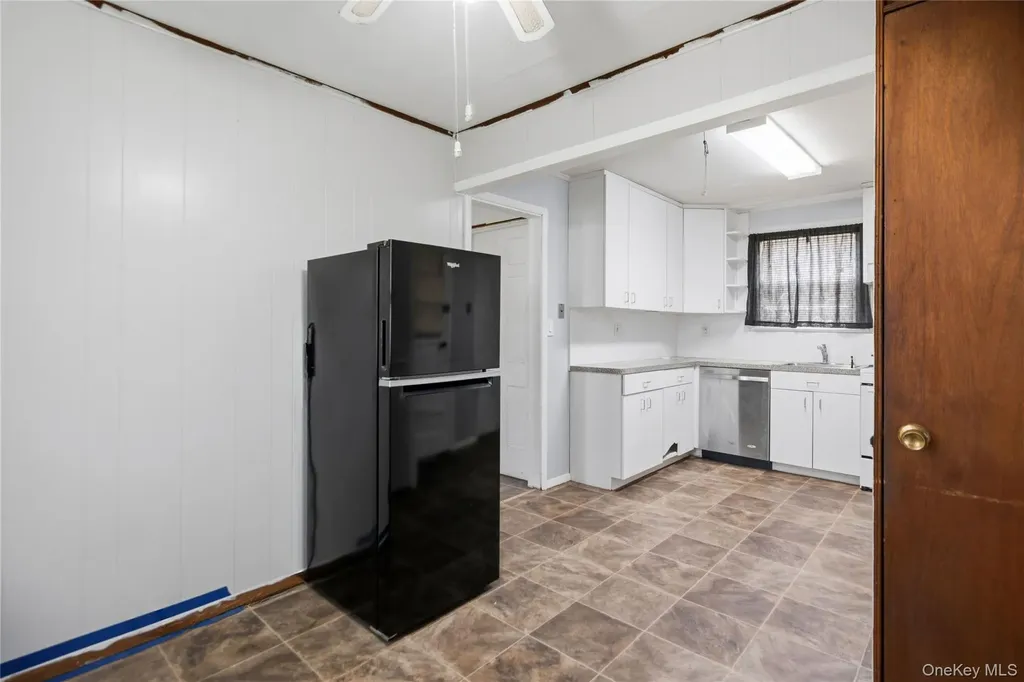 184 Magnolia Drive Mastic Beach NY 11951