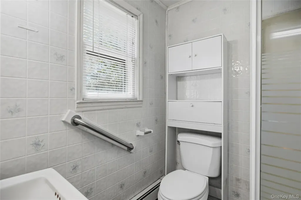 184 Magnolia Drive Mastic Beach NY 11951