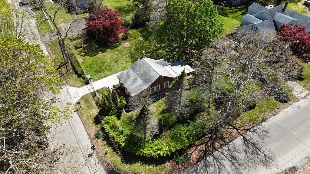 184 Magnolia Drive Mastic Beach NY 11951