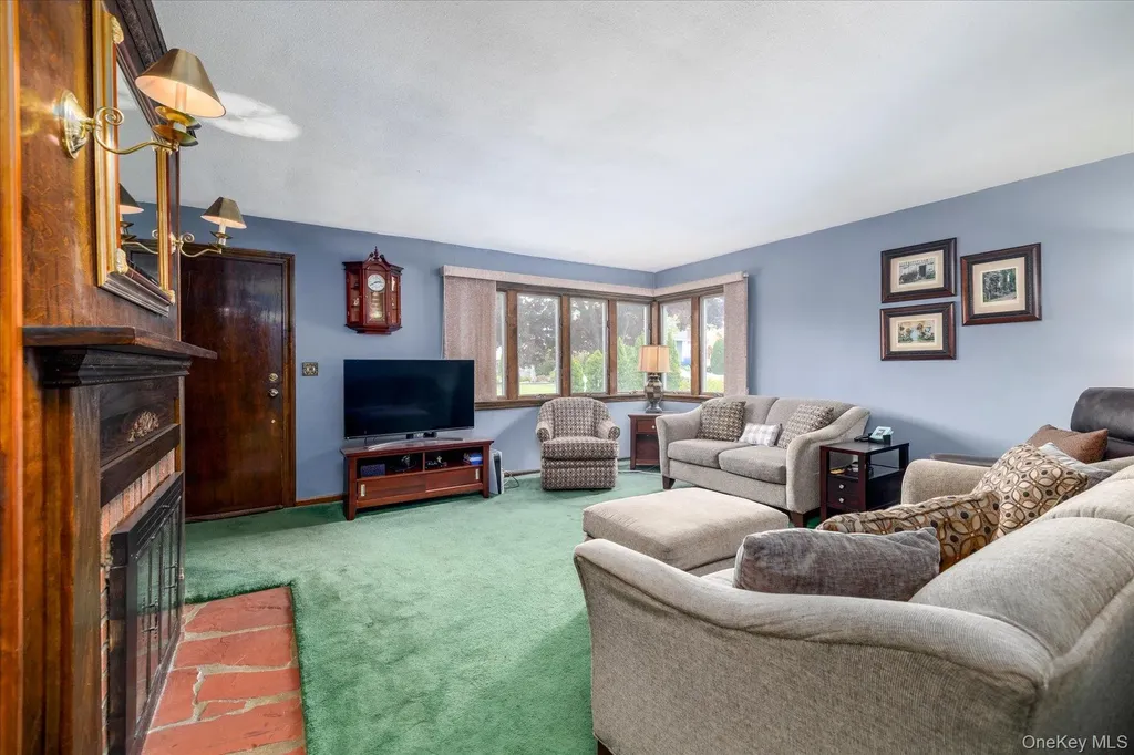 1682 Hannington Avenue Wantagh NY 11793