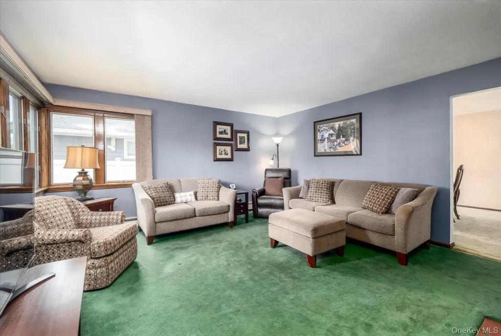 1682 Hannington Avenue Wantagh NY 11793