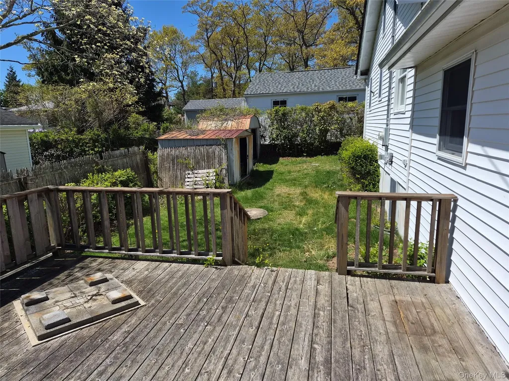 24 Lavender Road Rocky Point NY 11778
