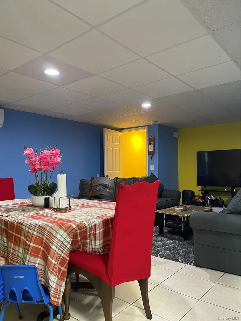 171 Hounslow Road Shirley NY 11967