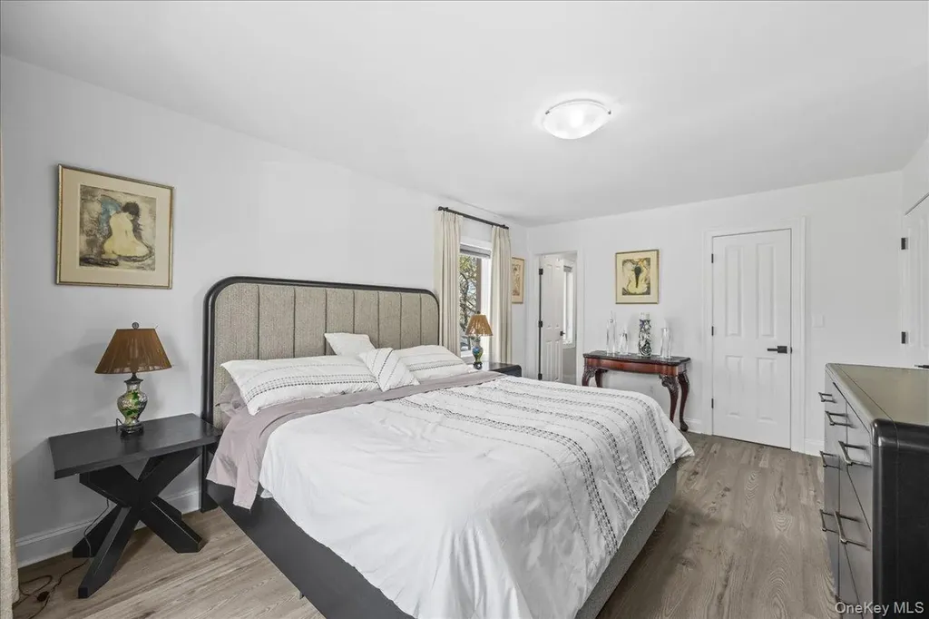 852 Dean Avenue Bronx NY 10465