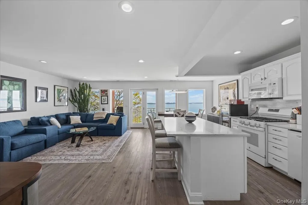 852 Dean Avenue Bronx NY 10465