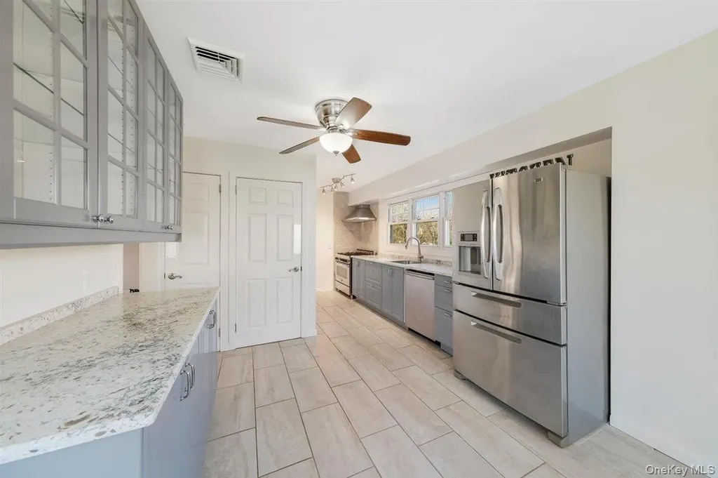 22 Quaker Hill Road Monroe NY 10950
