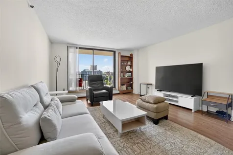 25 Rockledge Avenue White Plains NY 10601