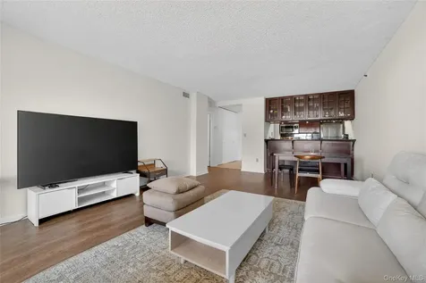 25 Rockledge Avenue White Plains NY 10601