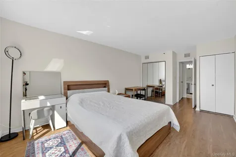 25 Rockledge Avenue White Plains NY 10601