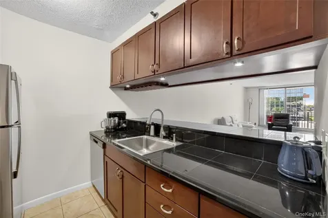 25 Rockledge Avenue White Plains NY 10601