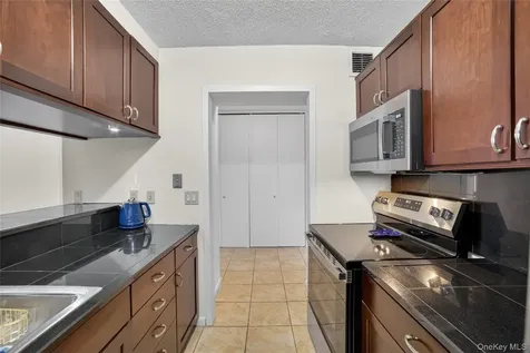 25 Rockledge Avenue White Plains NY 10601