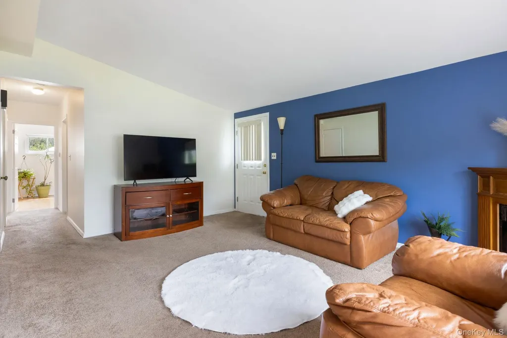 26 Carrie Lane Nanuet NY 10954
