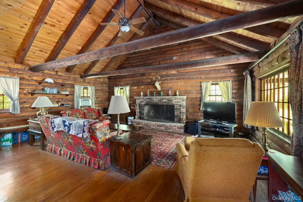 284 Hall Hill Road Ancram NY 12502