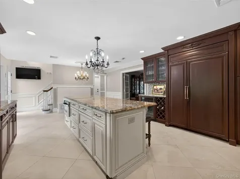 4 Abbey Road Orangeburg NY 10962