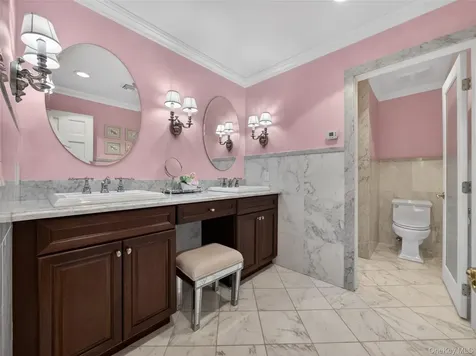 4 Abbey Road Orangeburg NY 10962