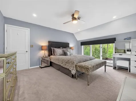 4 Abbey Road Orangeburg NY 10962