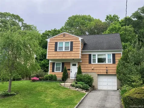 18 Coralyn Avenue White Plains NY 10605