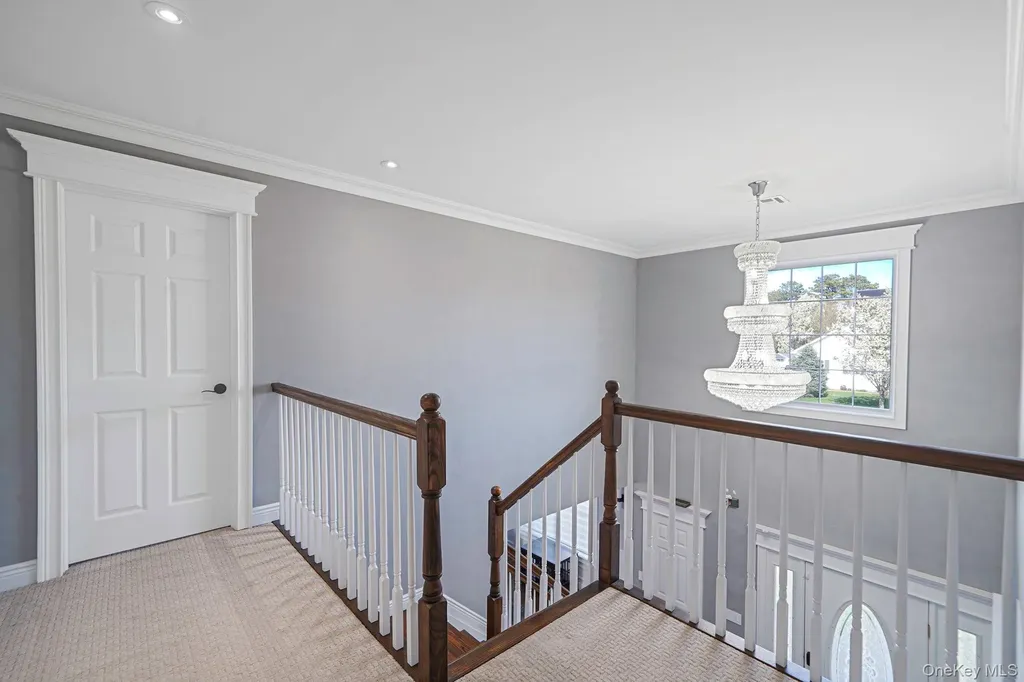 4 Jordan Drive Medford NY 11763