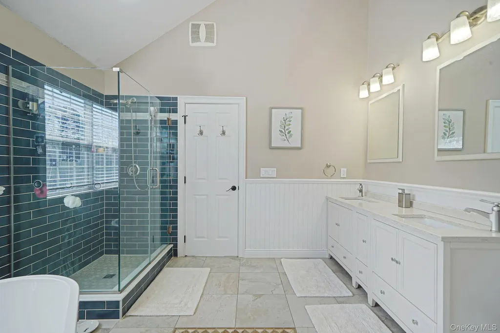 4 Jordan Drive Medford NY 11763