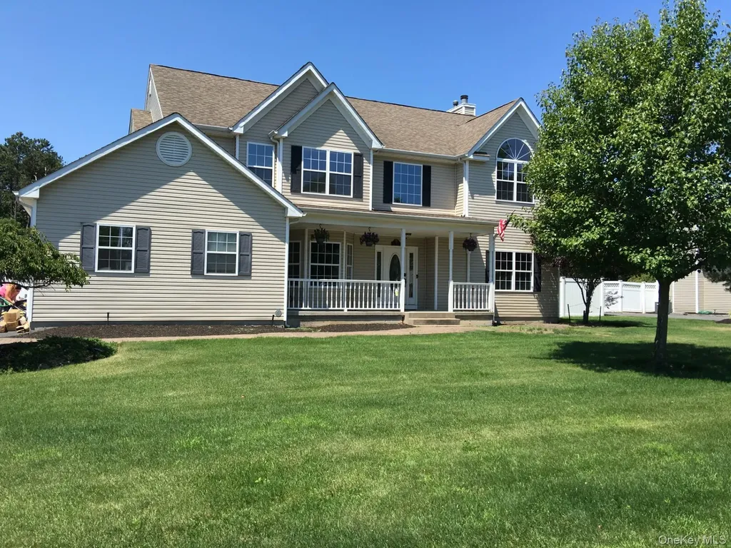 4 Jordan Drive Medford NY 11763
