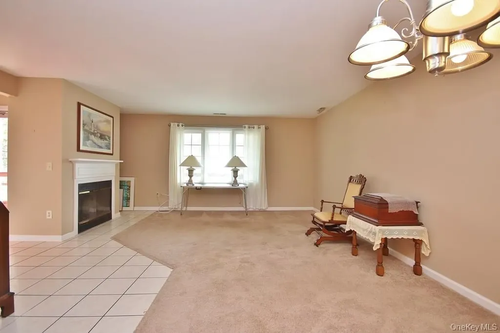 607 Chestnut Drive Carmel NY 10512