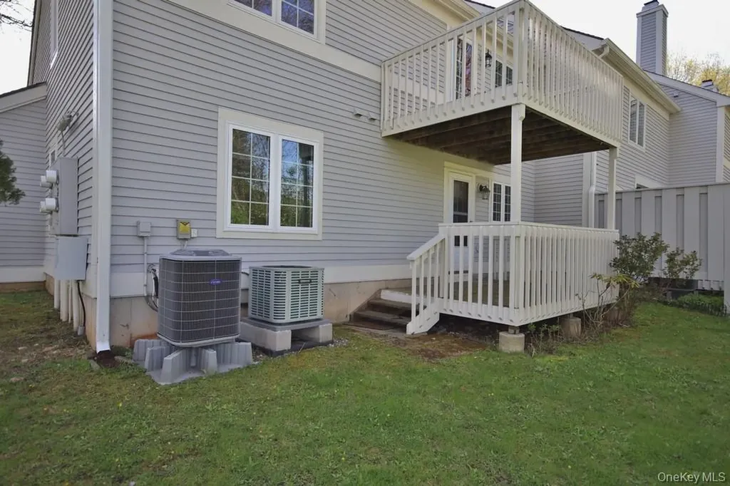 607 Chestnut Drive Carmel NY 10512