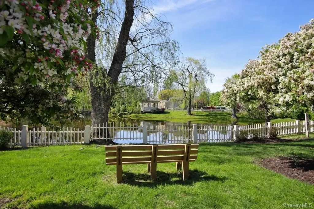 607 Chestnut Drive Carmel NY 10512