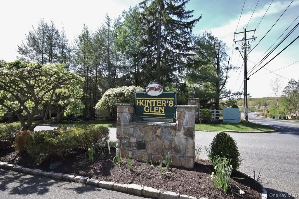 607 Chestnut Drive Carmel NY 10512