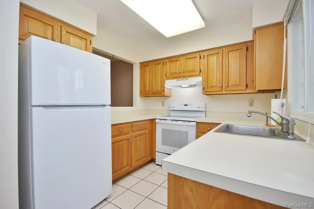 607 Chestnut Drive Carmel NY 10512