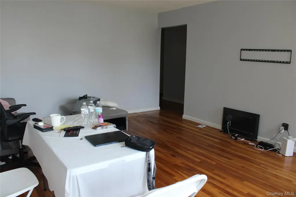 8 Fishkill Glen Drive Fishkill NY 12524