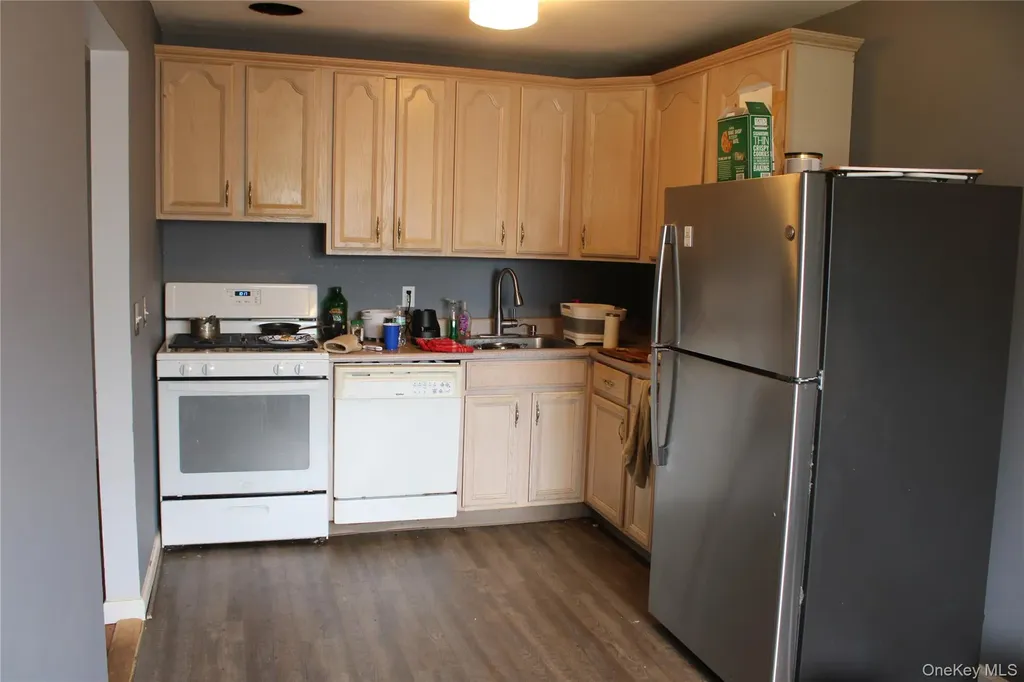8 Fishkill Glen Drive Fishkill NY 12524
