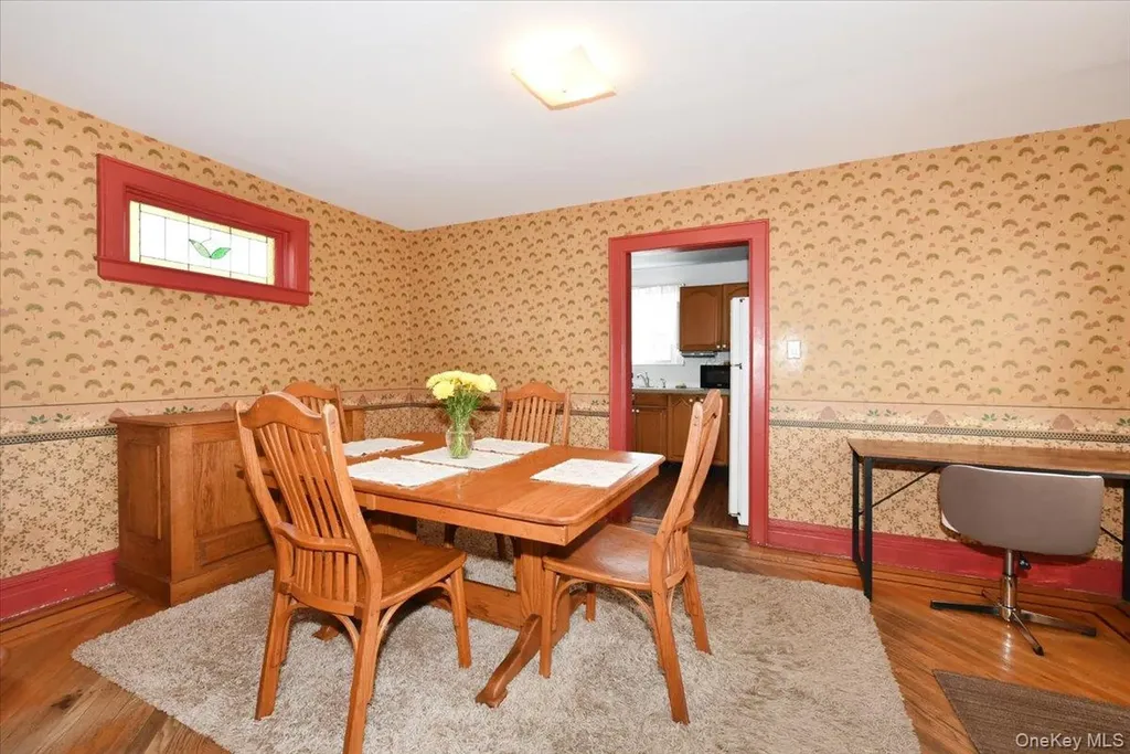 83 Cambridge Street Valley Stream NY 11581