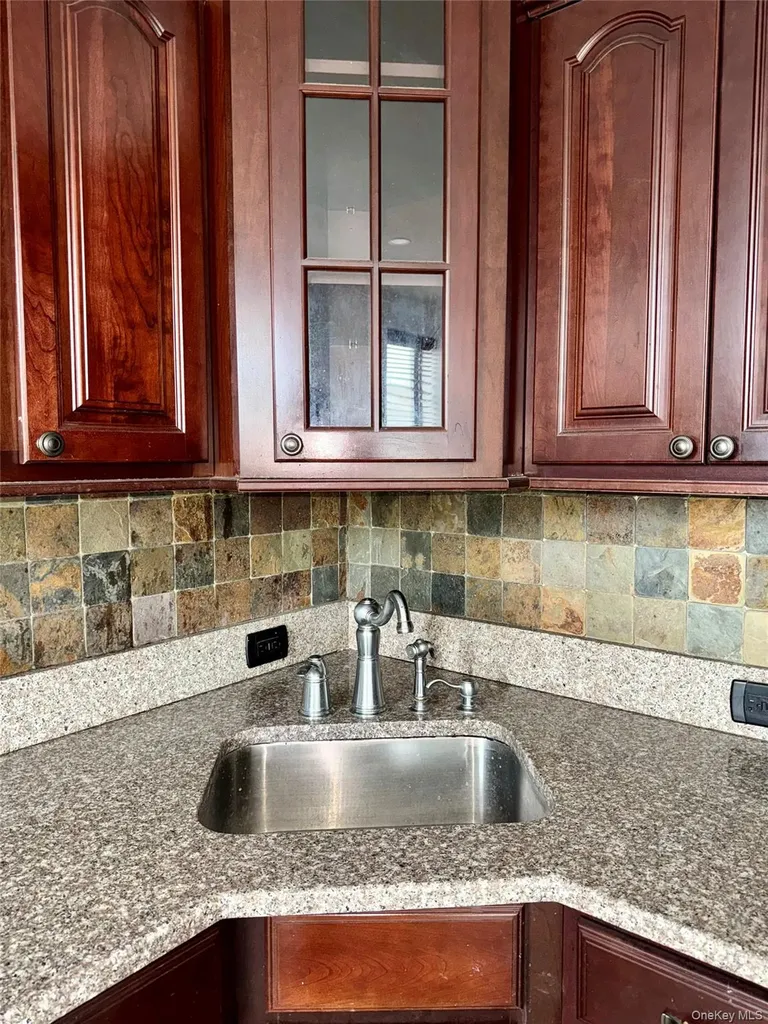 37 Apollo Street Brooklyn NY 11222