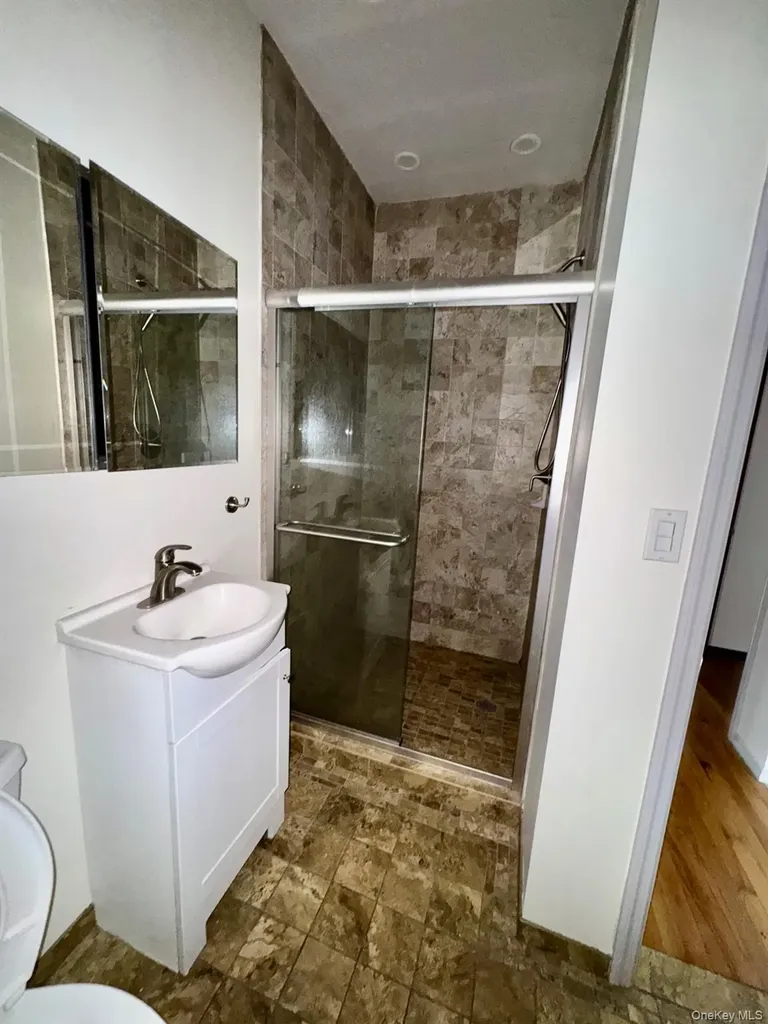 37 Apollo Street Brooklyn NY 11222
