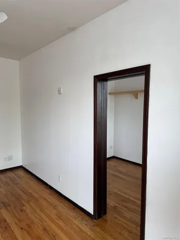37 Apollo Street Brooklyn NY 11222